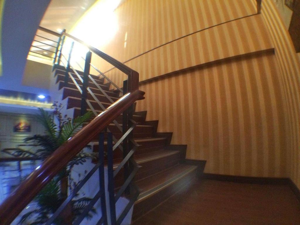 Horizon Hotel Olongapo Exteriér fotografie