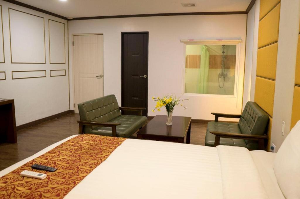 Horizon Hotel Olongapo Exteriér fotografie